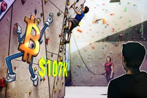 Bitcoin Holds $107K As Stagflation, Fed Rate Cuts Loom