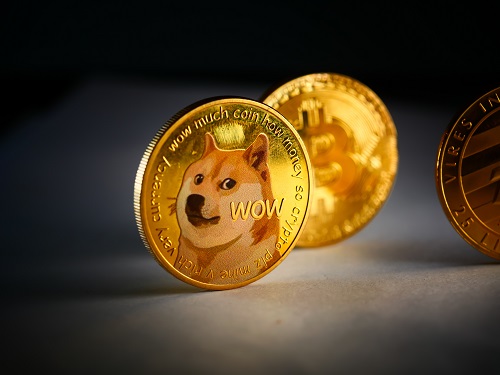 DOGE could retest the $0.18 support level before rally resumes