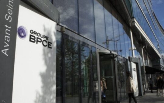 French banking giant BPCE will start letting customers buy Bitcoin and major tokens on Monday